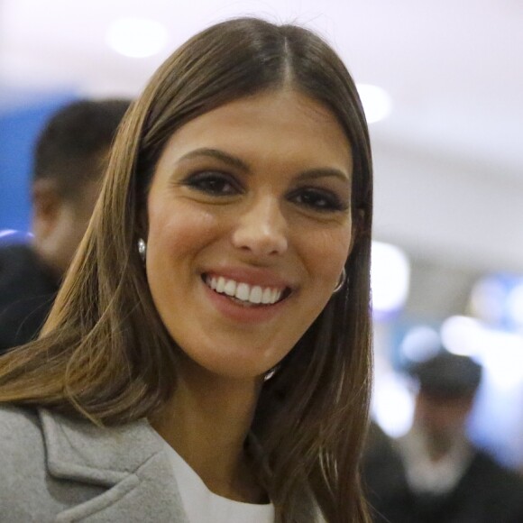 Exclusif - Miss Univers 2016 Iris Mittenaere arrive à l'aéroport JFK de New York City, New York, Etats-Unis, le 2 février 2017. 