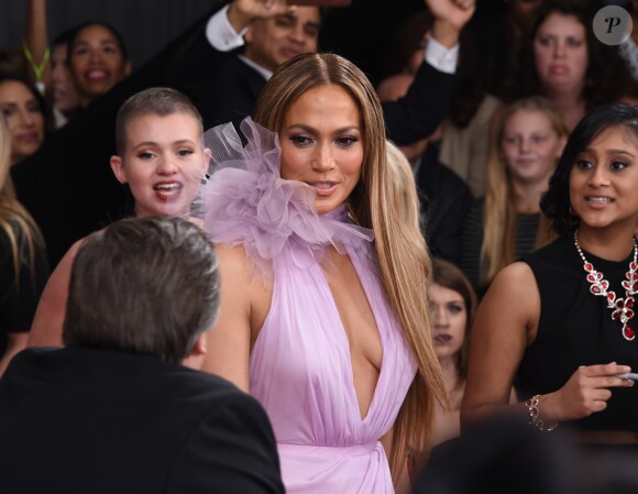 Jennifer Lopez à la 59ème soirée annuelle des Grammy Awards au théâtre Microsoft à Los Angeles, le 12 février 2017 © Chris Delmas/Bestimage  People at the 59th Annual Grammy Awards held at the Microsoft Theatre. February 12, 201712/02/2017 - Los Angeles