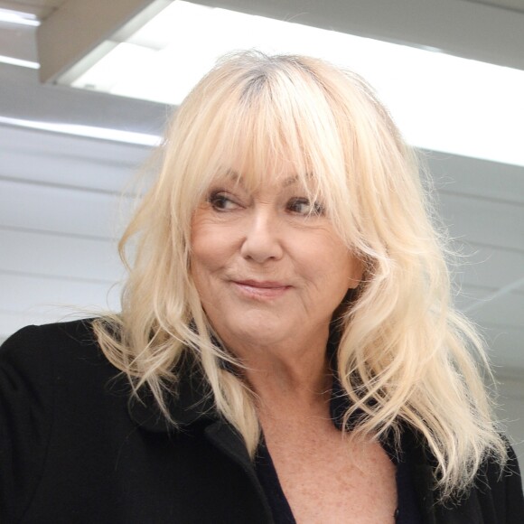Exclusif - Mylène Demongeot sur le tournage du film "Sage femme" à Paris. Le 18 mai 2016 © Daniel Angeli / Bestimage