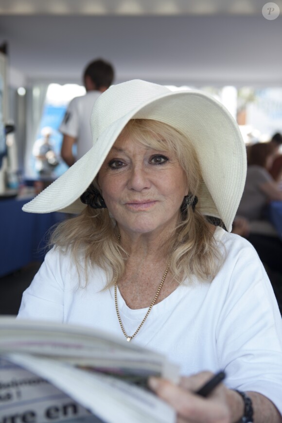 Mylène Demongeot - 20e édition du Salon du Livre de Nice, le 6 juin 2015.