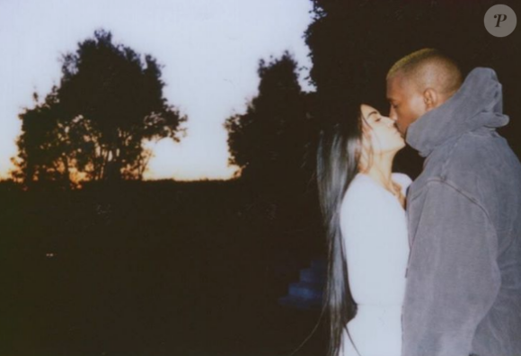 Kim Kardashian a publié une photo d'elle et son mari Kanye West sur sa page Instagram, le 14 février 2017