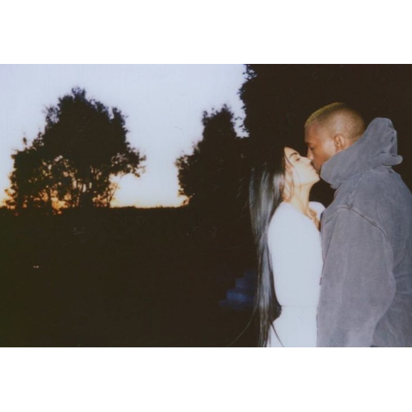 Kim Kardashian a publié une photo d'elle et son mari Kanye West sur sa page Instagram, le 14 février 2017