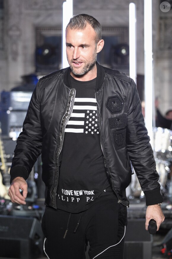 Le styliste Philipp Plein - Défilé de mode Philipp Plein collection prêt-à-porter Automne Hiver 2017-2018 lors de la fashion week à New York, le 13 février 2017.