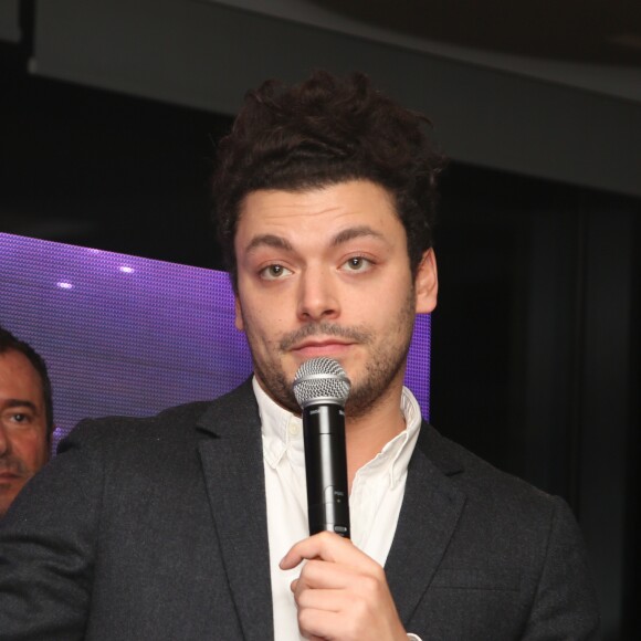 Kev Adams - Dîner de gala au profit de l'association "Princesse Margot", dont Muriel Hattab est la présidente et qui a été créée après le décès de sa fille, au Pavillon Royal à Paris. Le 14 Novembre 2016. © Denis Guignebourg / BestImage