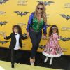 Mariah Carey et ses enfants Moroccan et Monroe à la première de ‘'The LEGO Batman Movie' au théâtre Regency Village à Westwood, le 4 février 2017