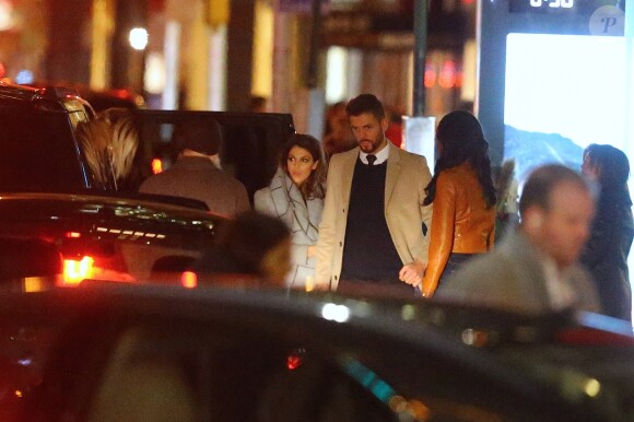 Exclusif - Iris Mittenaere (Miss Univers) et son compagnon Matthieu rentrent chez eux après le défilé Sherri Hill lors de la fashion week à New York, le 13 février 2017.