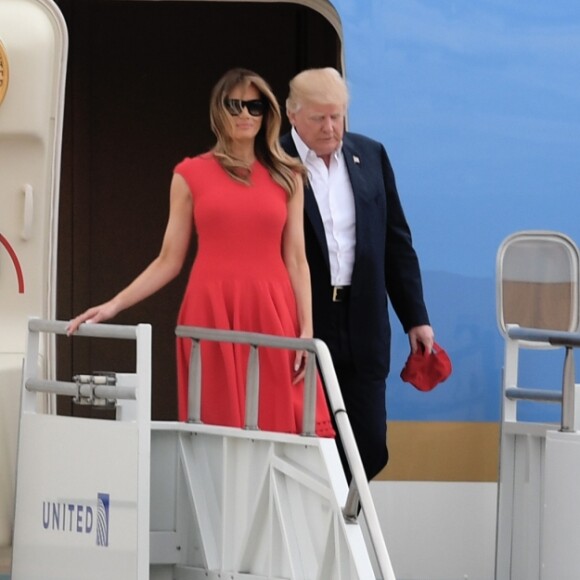 Donald et Melania Trump lors d'un grand rassemblement organisé à Melbourne, en Floride, le 18 février 2017