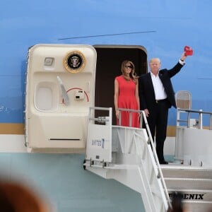 Donald et Melania Trump lors d'un grand rassemblement organisé à Melbourne, en Floride, le 18 février 2017