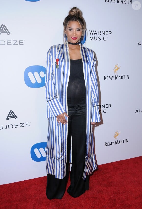 Ciara, enceinte à la soirée Warner Music Group en marge des Grammy Awards au Milk Studio à Los Angeles le 12 février 2017.