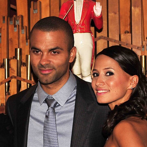 TONY PARKER ET SA COMPAGNE AXELLE - 7 EME EDITION DU "PAR COEUR GALA" BY TISSOT A L'ABBAYE DE COLLONGES A LYON LE 20 SEPTEMBRE 2012.