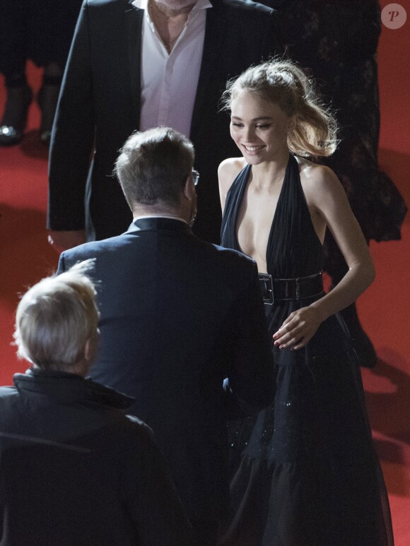 Exclusif - Lily-Rose Depp - Arrivées à la 42e cérémonie des César à la salle Pleyel à Paris. Le 24 février 2017 © Pierre Perusseau / Bestimage