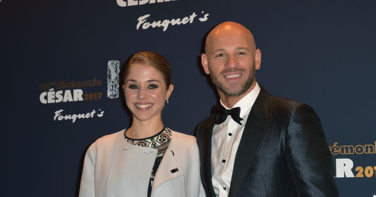 Alice Belaïdi En Couple Avec Franck Gastambide Alice Isaaz et Franck Gastambide - Photocall du dîner de la 42ème
