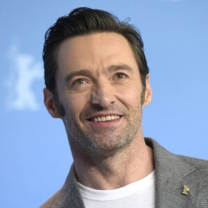 Hugh Jackman (un pansement sur le nez à la suite d'une cinquième opération de son cancer de la peau) lors du photocall du film "Logan" au 67ème festival du film de Berlin le 17 février 2017.