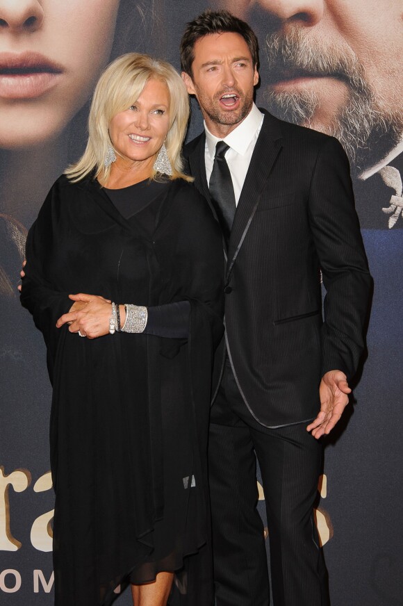 Hugh Jackman et sa femme Deborah Lee Furness à la première du film 'Les Miserables' à New York le 10 décembre 2012