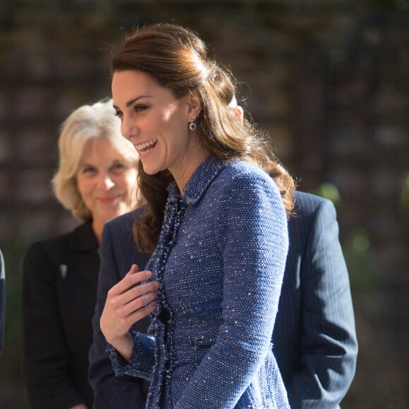 Kate Middleton, duchesse de Cambridge, inauguré la Maison de parents Ronald McDonald de l'hôpital pour enfants Evelina à Londres le 28 février 2017.