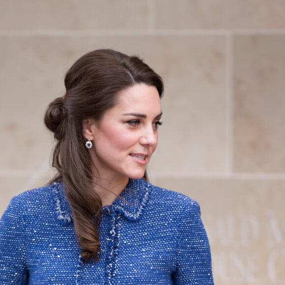 Kate Middleton, duchesse de Cambridge, inauguré la Maison de parents Ronald McDonald de l'hôpital pour enfants Evelina à Londres le 28 février 2017.