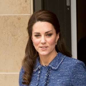 Kate Middleton, duchesse de Cambridge, inauguré la Maison de parents Ronald McDonald de l'hôpital pour enfants Evelina à Londres le 28 février 2017.