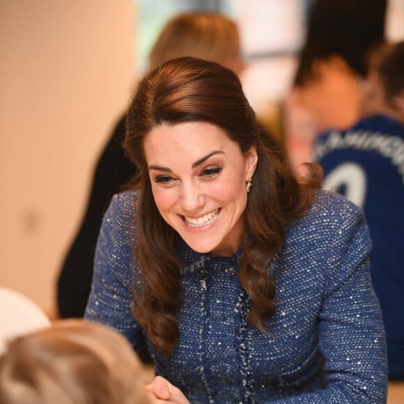 Kate Middleton, duchesse de Cambridge, inauguré la Maison de parents Ronald McDonald de l'hôpital pour enfants Evelina à Londres le 28 février 2017.