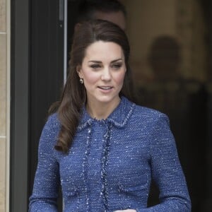 Kate Middleton, duchesse de Cambridge, inauguré la Maison de parents Ronald McDonald de l'hôpital pour enfants Evelina à Londres le 28 février 2017.