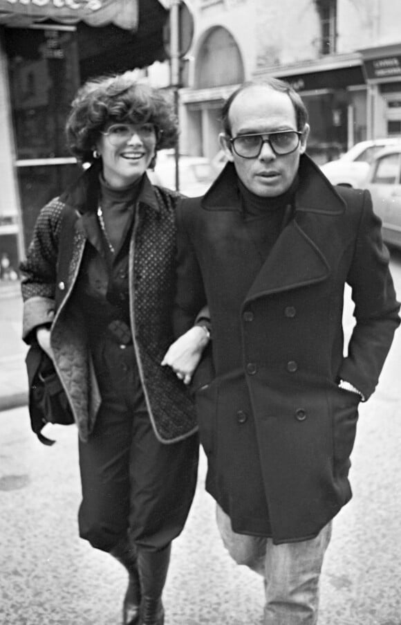 Claudia Cardinale et Pasquale Squitieri à Paris en 1975.
