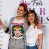 Laury Thilleman et Victoria Bedos lors de la soirée Une Fois Pour Toutes au théâtre Le Palace à Paris, le 27 février 2017