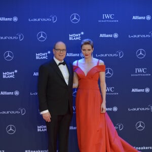 Le prince Albert II de Monaco et la princesse Charlene de Monaco à la cérémonie des Laureus World Sports Awards à Monaco le 14 février 2017. Une soirée de Saint-Valentin spéciale pour laquelle la princesse arborait une nouvelle bague Cartier. © Michael Alesi/Bestimage