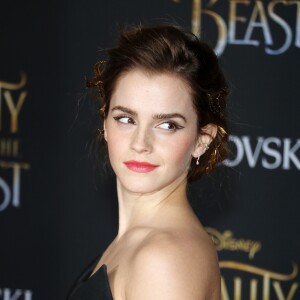 Emma Watson en Oscar de la Renta - Avant-première du film La Belle et la bête à Los Angeles le 2 mars 2017