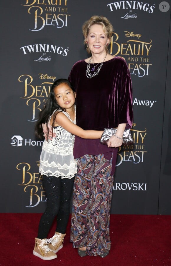 Jean Smart et sa fille Bonnie - Avant-première du film La Belle et la bête à Los Angeles le 2 mars 2017