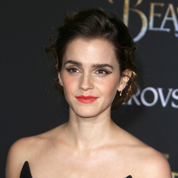 Emma Watson en Oscar de la Renta - Avant-première du film La Belle et la bête à Los Angeles le 2 mars 2017