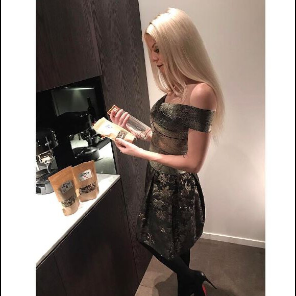 Jessica Thivenin des "Marseillais" fait des placements de produits, Instagram