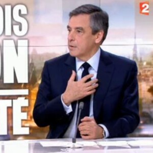 François Fillon invité du journal télévisé de 20h France 2, présenté par Laurent Delahousse, le 5 mars 2017.