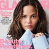 Chrissy Teigen en couverture du magazine américain "Glamour" (avril 2017).