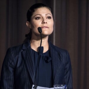 La princese Victoria de Suède, pour son premier engagement officiel de 2017, inaugurait le 6 mars à Stockholm une conférence sur l'avenir de la mer Baltique et le développement durable.