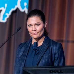 La princese Victoria de Suède, pour son premier engagement officiel en 2017, inaugurait le 6 mars à Stockholm une conférence sur l'avenir de la mer Baltique et le développement durable.