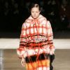 Défilé de mode Miu Miu collection prêt-à-porter automne-hiver 2017-2018 au Palais d'Iéna à Paris, le 7 mars 2017.