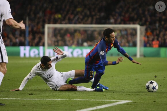 Neymar lors du 8ème de finale de la Champions League "FC Barcelone - PSG" au Camp Nou à Barcelone. Le PSG a subit une défaite unique dans l'histoire de la compétition en perdant 6-1 au match retour après avoir gagné 4-0 au match aller. Barcelone, le 8 mars 2017.
