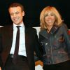 Emmanuel Macron et sa femme Brigitte Macron (Trogneux) - A l'occasion de la journée internationale des femmes, Emmanuel Macron, candidat du mouvement "En Marche!", à l'élection présidentielle, a cloturé un rassemblement organisé par le collectif "Elles Marchent" au théatre Antoine, à Paris, France, le 8 Mars 2017.