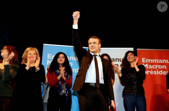 Emmanuel Macron - A l'occasion de la journée internationale des femmes, Emmanuel Macron, candidat du mouvement "En Marche!", à l'élection présidentielle, a cloturé un rassemblement organisé par le collectif "Elles Marchent" au théatre Antoine, à Paris, France, le 8 Mars 2017.