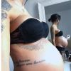 Julia Paredes enceinte, met en avant son baby bump Instagram, 2017