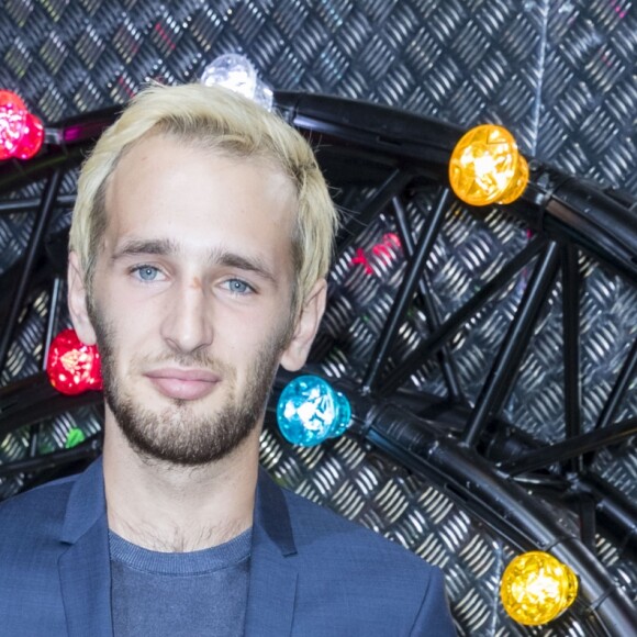 Hopper Jack Penn (Fils de Sean Penn et Robin Wright) - People au défilé Dior Prêt-à-Porter Homme Printemps-Eté 2017 au Tennis Club de Paris, le 25 juin 2016. © Olivier Borde/Bestimage