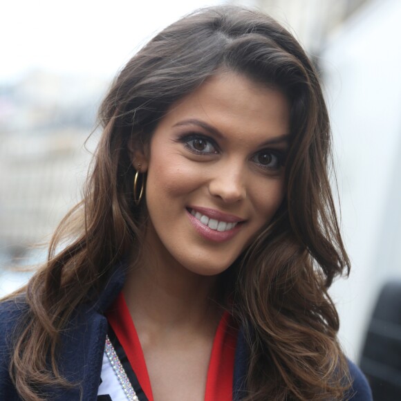 Semi- Exclusif - Iris Mittenaere (Miss Univers) au Palais de l'Elysée pour rencontrer le Président de la République F. Hollande et visiter l'Elysée à Paris, le 18 mars 2017.