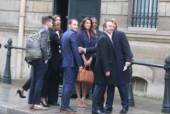 Semi- Exclusif - Iris Mittenaere (Miss Univers) et ses parents Yves Mittenaere et Laurence Druart au Palais de l'Elysée pour rencontrer le Président de la République F. Hollande et visiter l'Elysée à Paris, le 18 mars 2017.