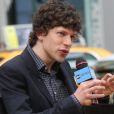 Jesse Eisenberg sur le plateau de l'émission Good Morning America à New York le 28 mai 2013
