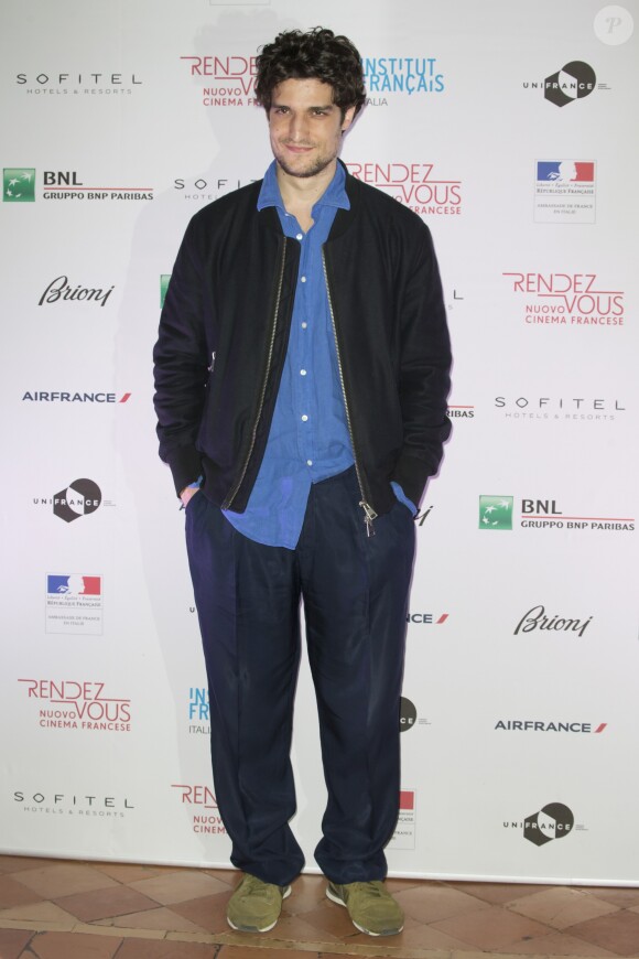 Louis Garrel lors de la cérémonie d'ouverture du festival "Rendez-vous avec le nouveau Cinéma français" à l'ambassade de France à Rome, Italie, le 5 avril 2017.