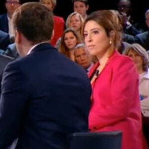 Léa Salamé de retour - "L'émission politique", jeudi 6 avril 2017, France 2