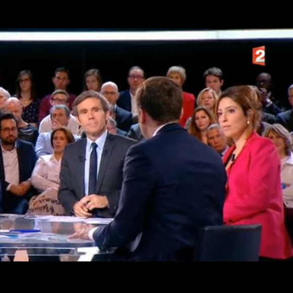 Léa Salamé de retour - "L'émission politique", jeudi 6 avril 2017, France 2