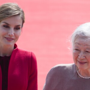 La reine Letizia d'Espagne, l'impératrice Michiko du Japon - Le roi F. VI d'Espagne et la reine L.d'Espagne lors d'une cérémonie de bienvenue à Tokyo dans le cadre de leur voyage officiel au Japon, le 5 avril 2017.  Spanish King F. VI and Queen L. during a welcome ceremony on occasion for their official visit to Japan in Tokyo on Wednesday 5 April 2017. On the first day of their 3 day tour of Japan.05/04/2017 - Tokyo