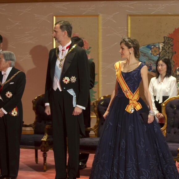 Akihito, empereur du Japon, le roi Felipe d'Espagne, la reine Letizia et l'impératrice Michiko lors du dîner de gala donné en l'honneur du roi et de la reine d'Espagne en visite officielle au Japon à Tokyo le 4 avril 2017.  Gala dinner for Spanish kings on occasion for their official visit to Japan in ImperialPalace in Tokyo on Wednesday 5 April 2017. On the first day of their 3 day tour of Japan04/04/2017 - Tokyo