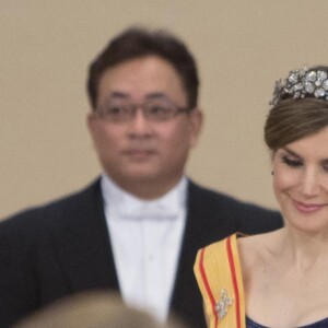 Akihito, empereur du Japon, la reine Letizia d'Espagne et l'impératrice Michiko lors du dîner de gala donné en l'honneur du roi et de la reine d'Espagne en visite officielle au Japon à Tokyo le 4 avril 2017.  Gala dinner for Spanish kings on occasion for their official visit to Japan in ImperialPalace in Tokyo on Wednesday 5 April 2017. On the first day of their 3 day tour of Japan04/04/2017 - Tokyo