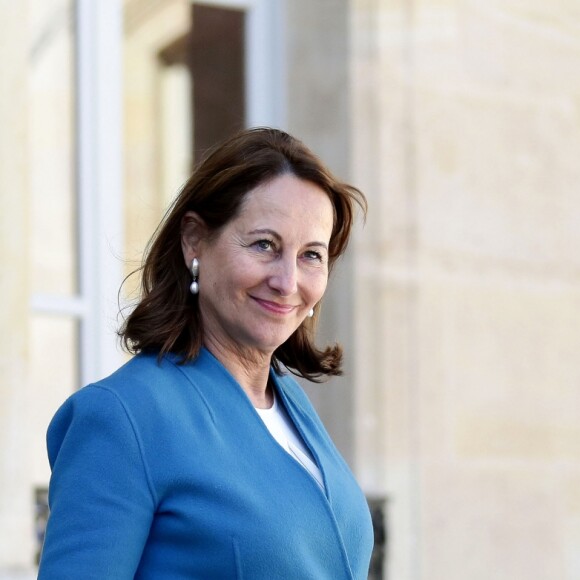 Ségolène Royal - Sorties du conseil des ministres du mercredi 12 avril au palais de l'Elysée à Paris. Le 12 avril 2017 © Stéphane Lemouton / Bestimage